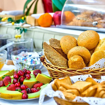 Sierra Leone - Chania (Crete)