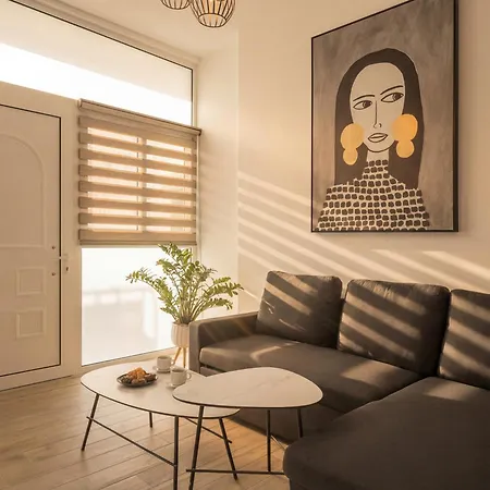 Sierra Leone - Διαμέρισμα Χανιά